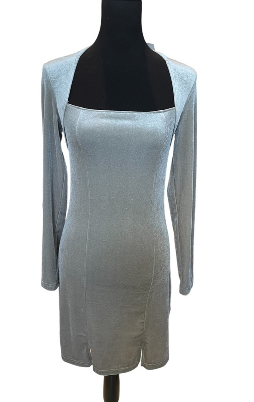 * New ~ VERO MODA ~  Stunning Dress  ~ XS Nordstrom